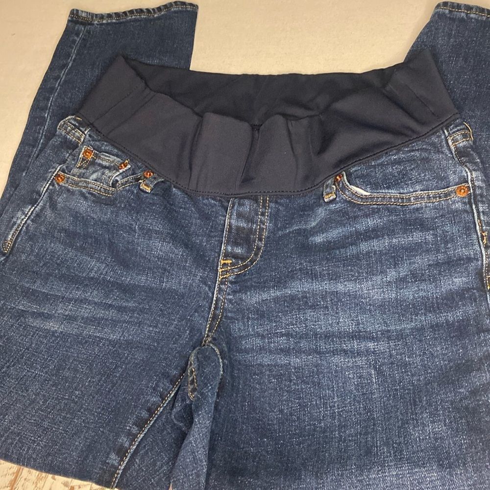 Gap maternity Best Girlfriend size 29 denim jeans